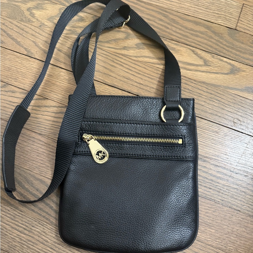Michael Michael Kors Crossbody
